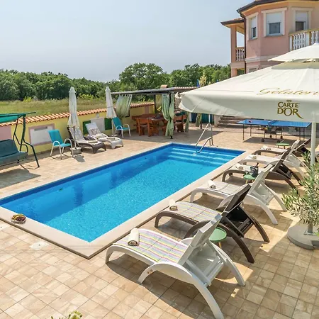 Holiday Home Loborika Holiday home *