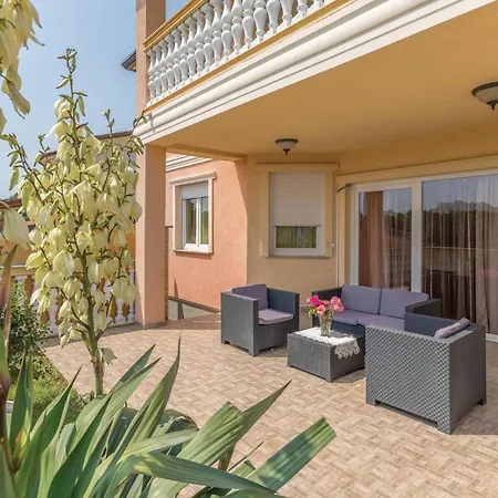 Holiday Home Loborika Marcana